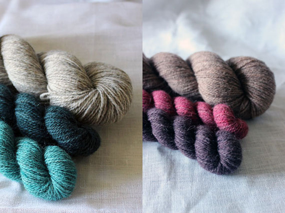 2 pictures side by side, presenting 2 combos of 3 skeins, (one blue, one pink-purple) for 2 different samples of a stranded-colourwork hat